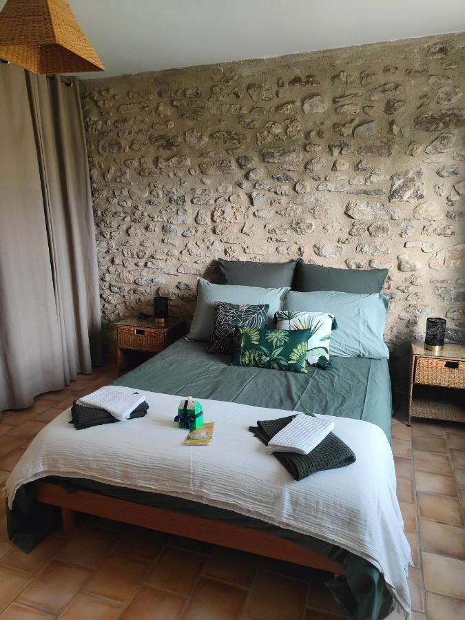 Domaine Bellavigne Gites Et Spa Forcalquier Exteriör bild