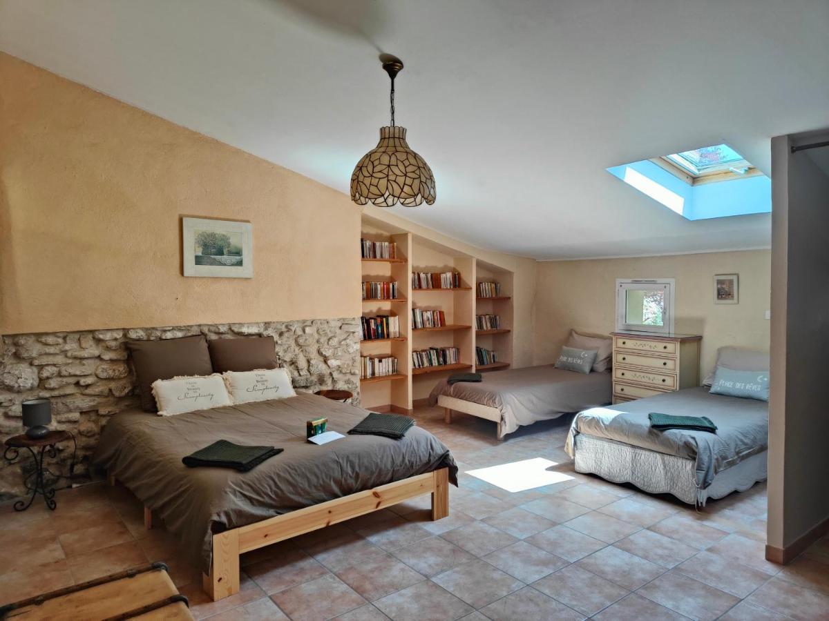 Domaine Bellavigne Gites Et Spa Forcalquier Exteriör bild