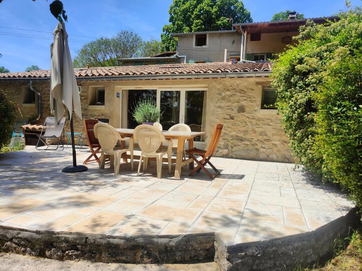 Domaine Bellavigne Gites Et Spa Forcalquier Exteriör bild