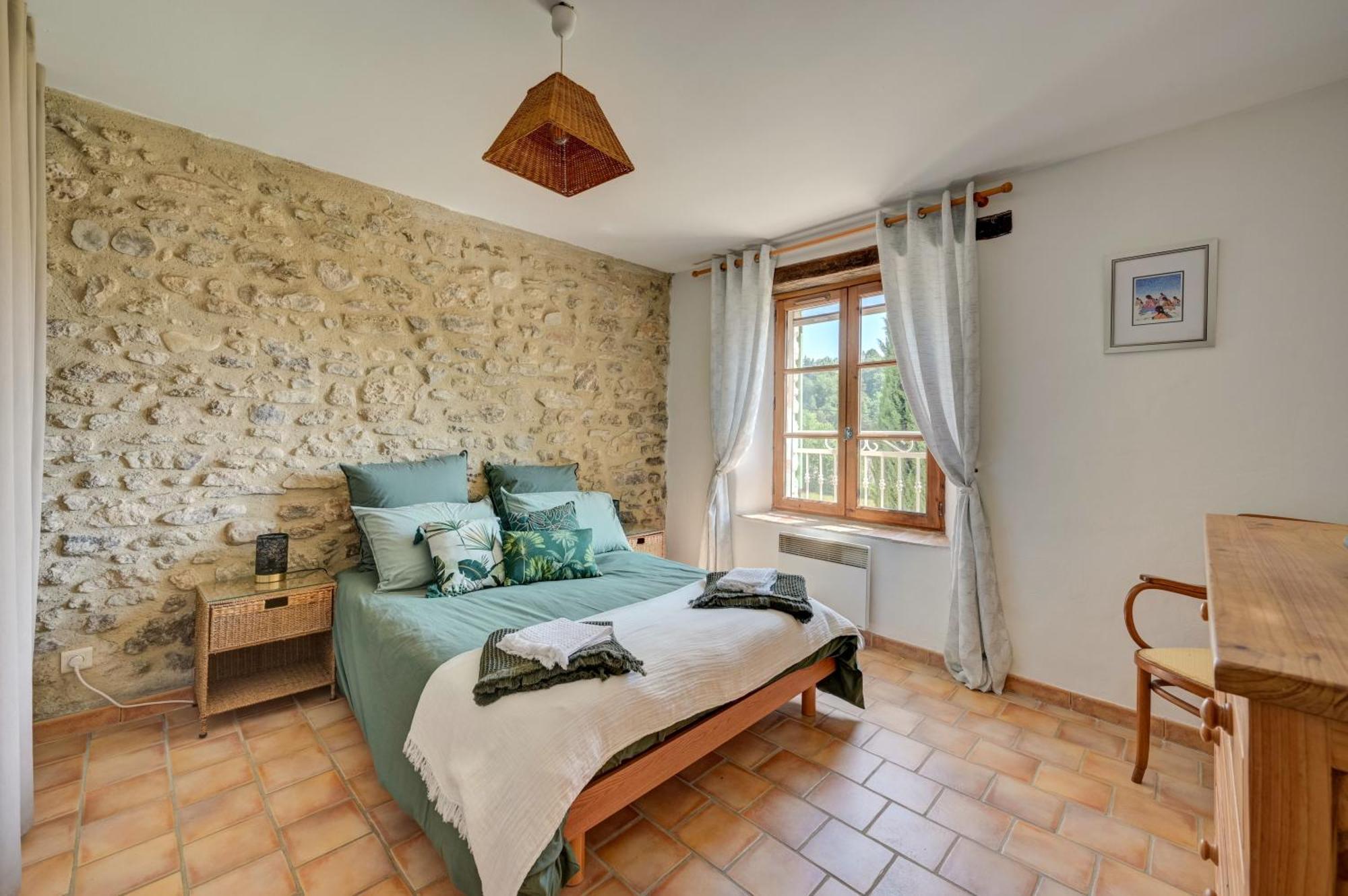 Domaine Bellavigne Gites Et Spa Forcalquier Exteriör bild
