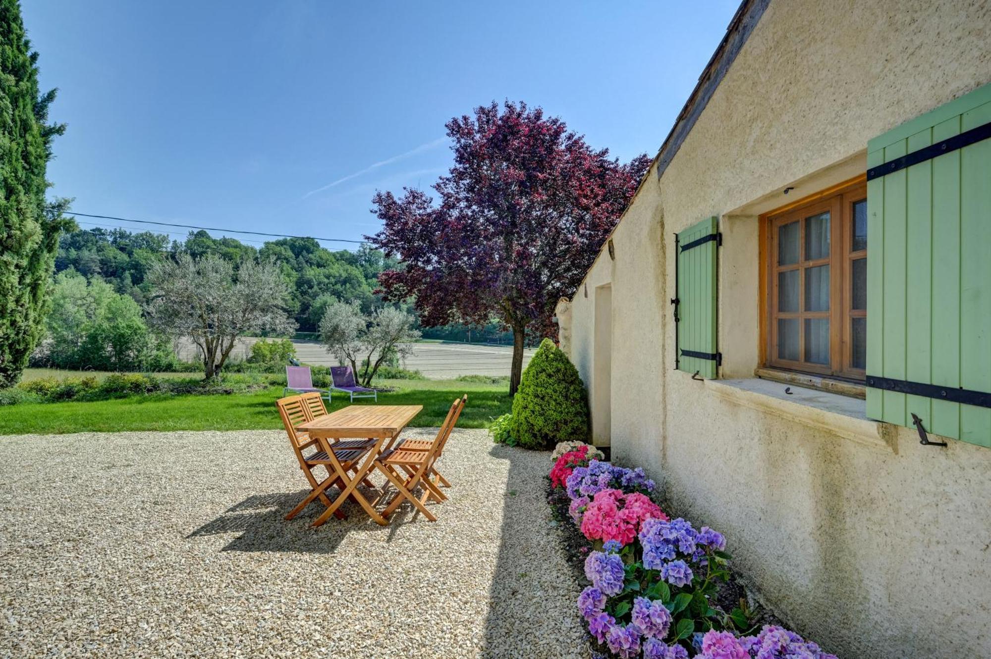 Domaine Bellavigne Gites Et Spa Forcalquier Exteriör bild